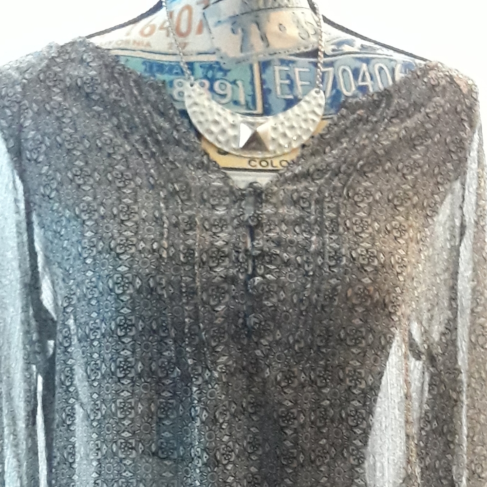 Liz Claiborne Small Tunic Blouse